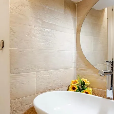 Nap25guesthouse 4* Polignano a Mare
